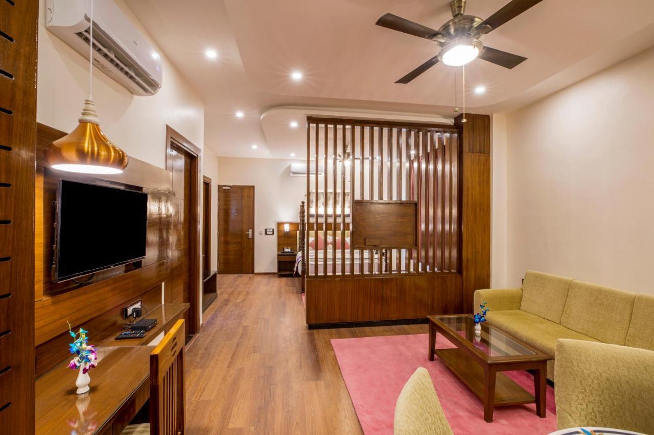Regenta Inn On The Ganges Rishikesh Tapovan Exterior foto