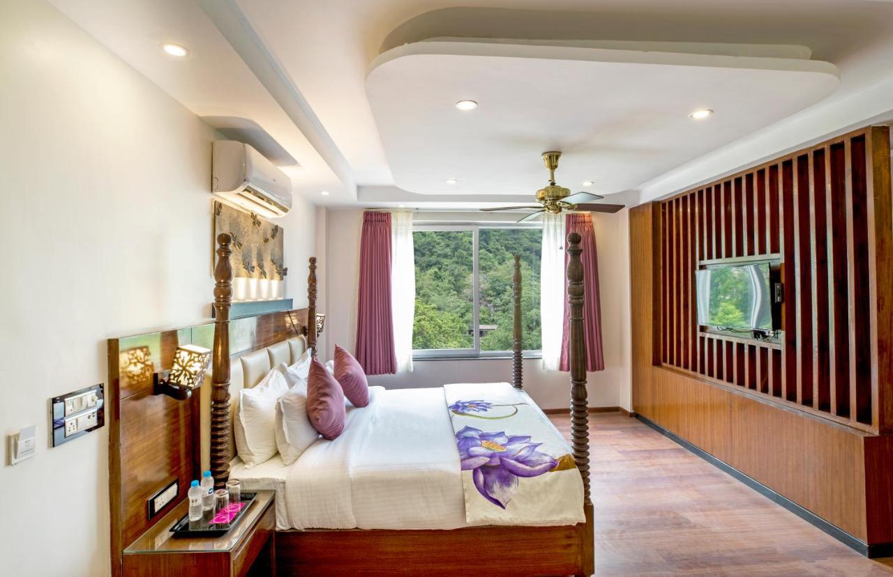 Regenta Inn On The Ganges Rishikesh Tapovan Exterior foto