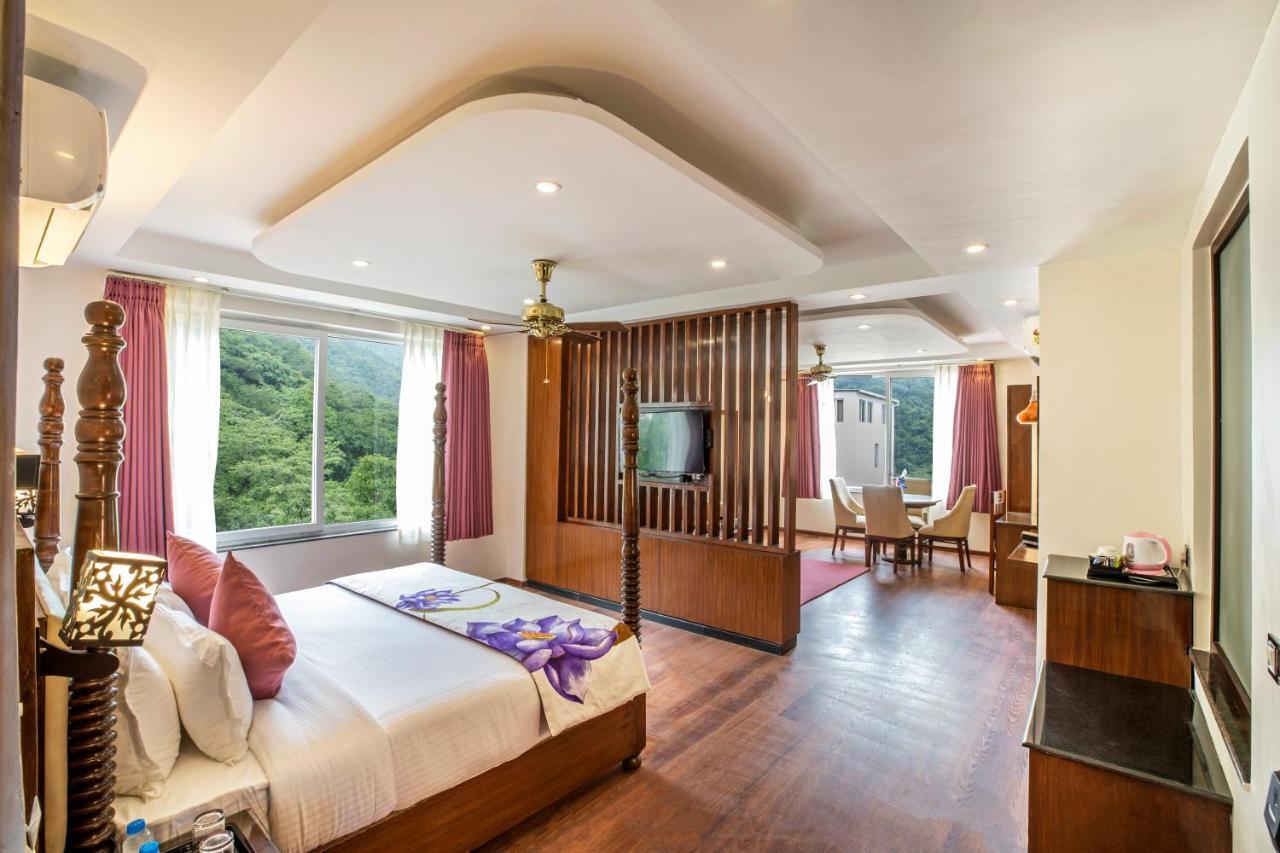Regenta Inn On The Ganges Rishikesh Tapovan Exterior foto